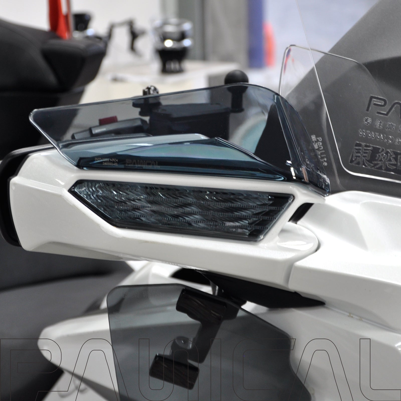 Panical For GoldWing 2018-2025 Rear View Top Upper Wind Mirror Windshield Rearview mirror spoiler Air deflector