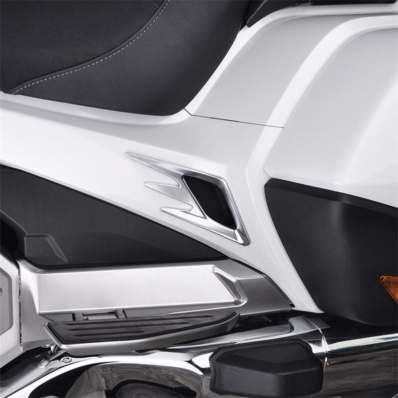 SIDE PANEL VENT TRIM KIT