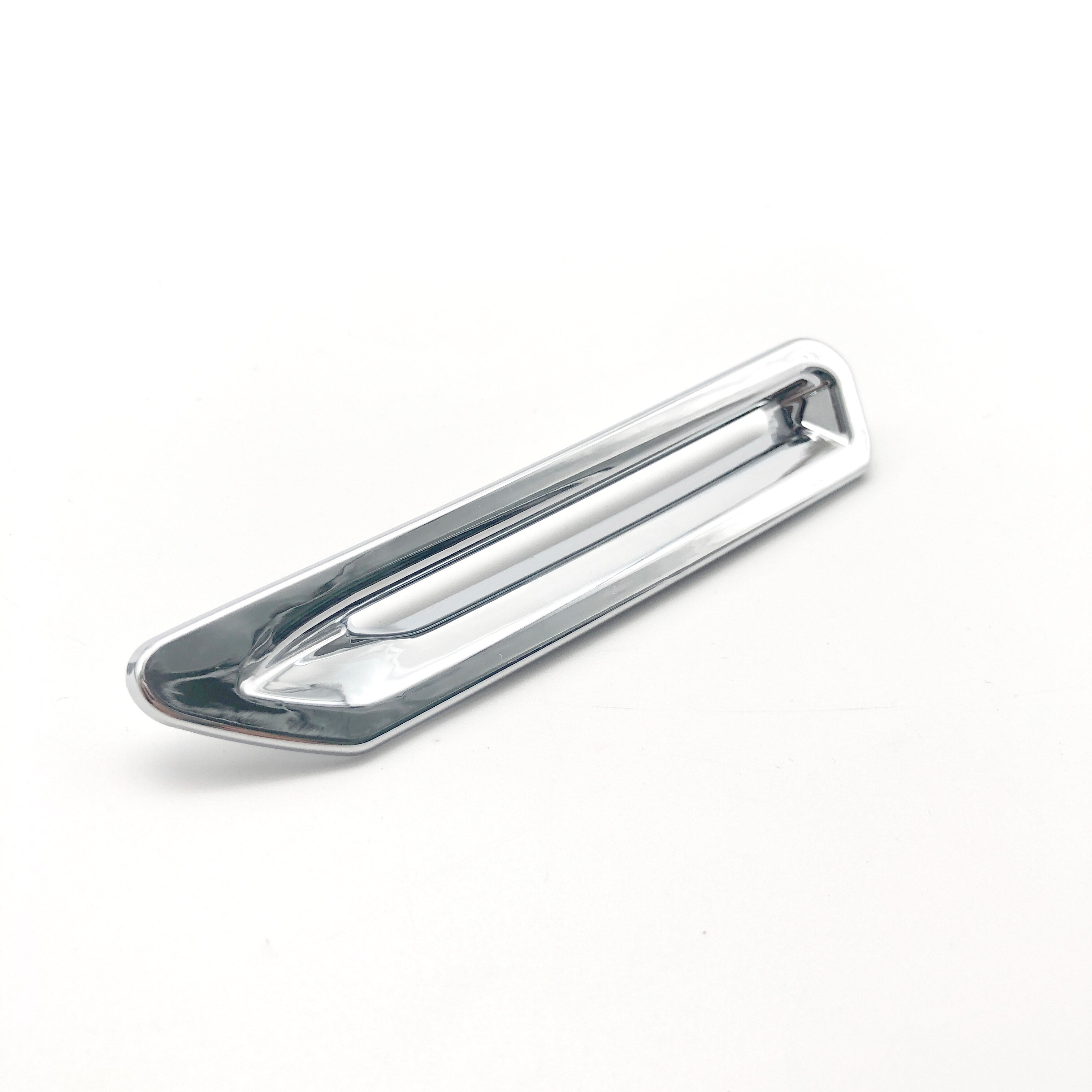 CHROME RADIATOR SLOT TRIM